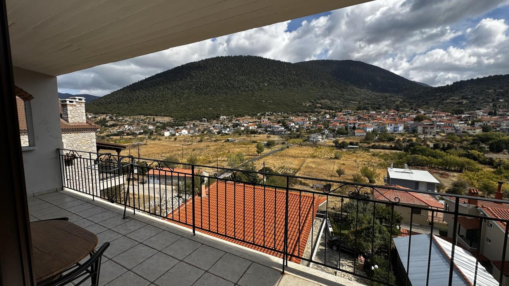 Το Πέτρινο Apartment Kiriákion Exterior foto