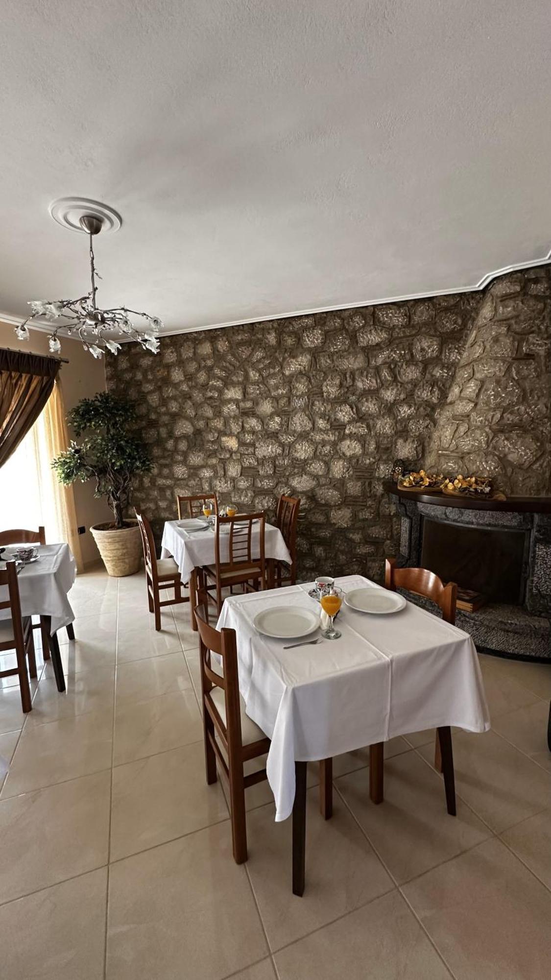 Το Πέτρινο Apartment Kiriákion Exterior foto